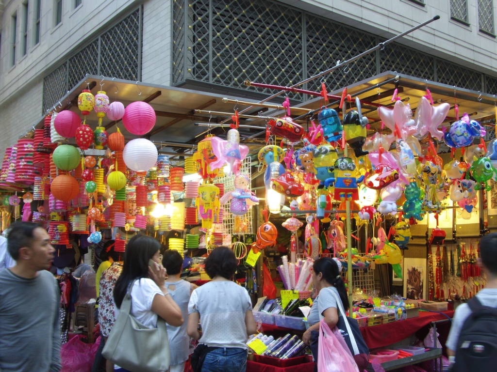 market lanterns people