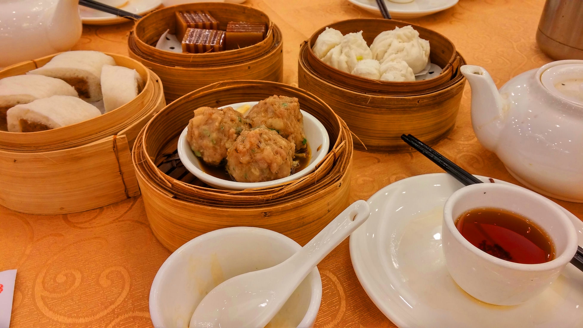 Dim-sum-lunch