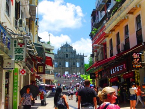 Macau-souvenir-Street-next-to-St-Pauls-Ruins