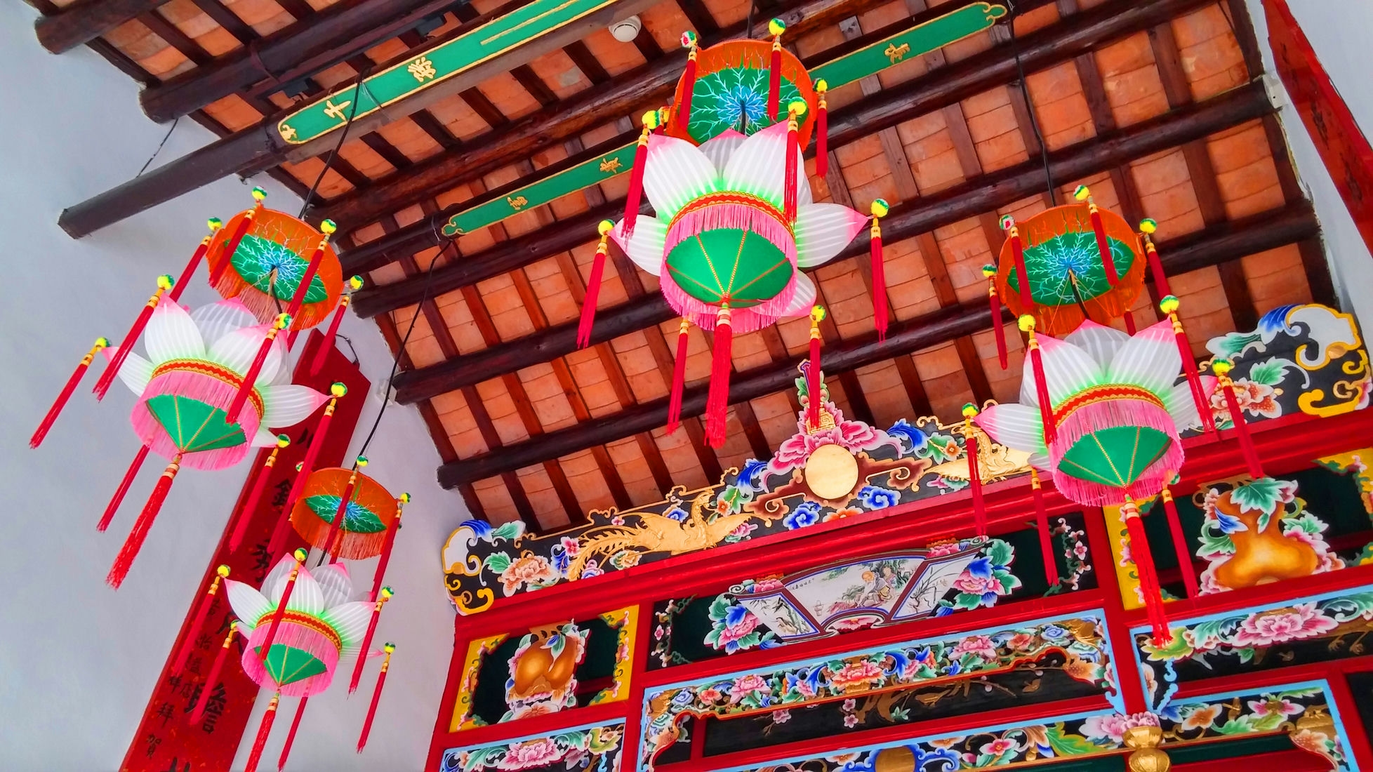 Sam Tung Uk Folk Museum lanterns