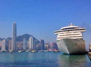 Crystal Serenity Victoria Harbour