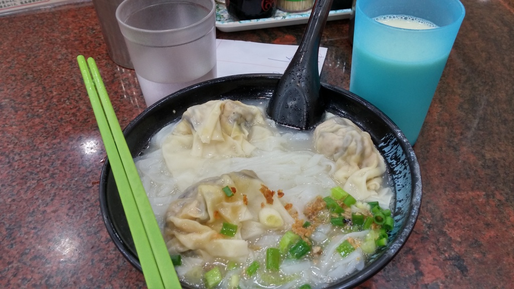 Dumpling rice flat noodle soybean milk water