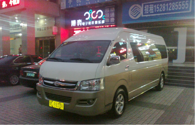 Toyota Hiace 10-seater at Luoyang