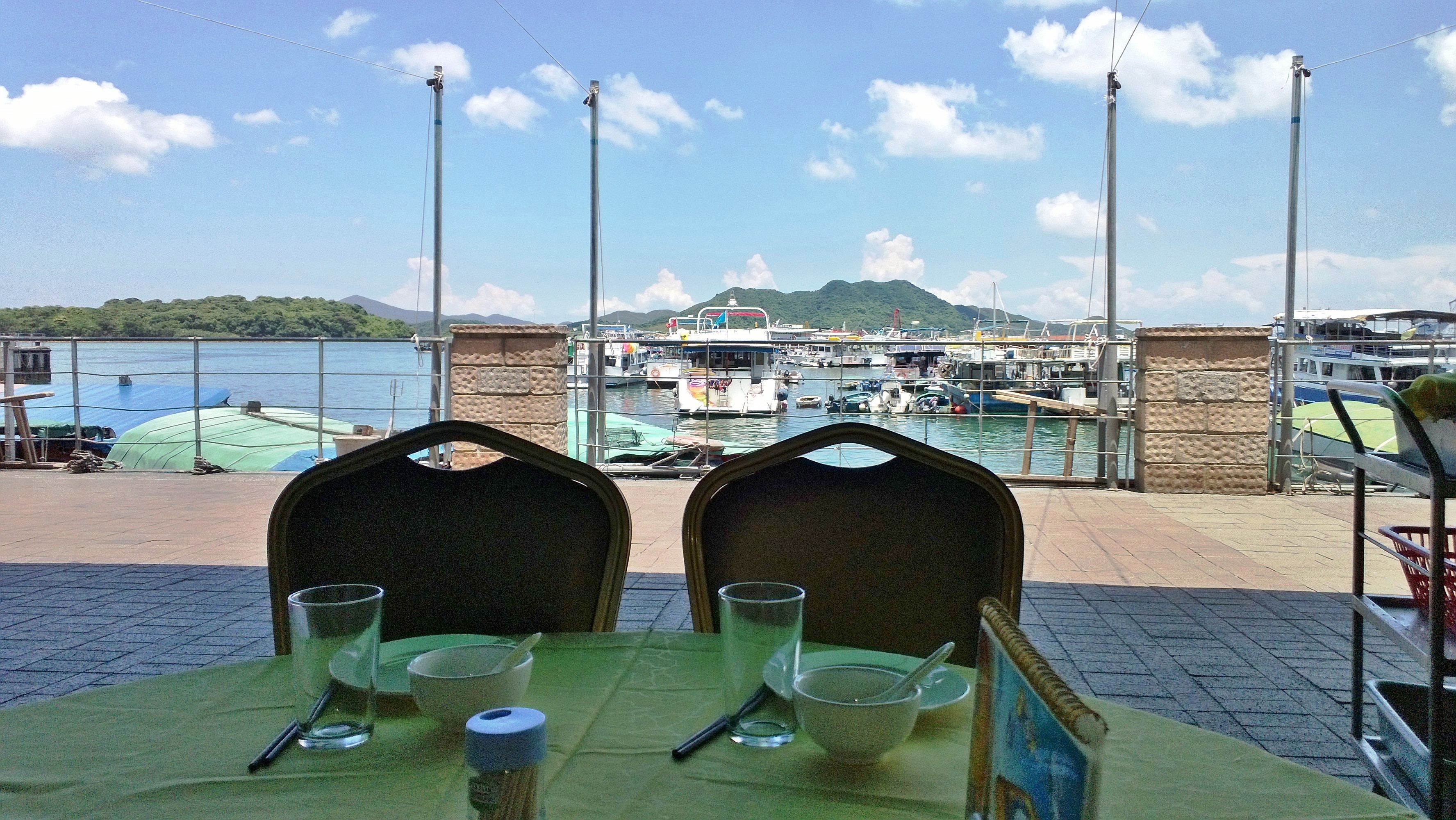 Enjoy Sai Kung local seafood lunch near the waterfront