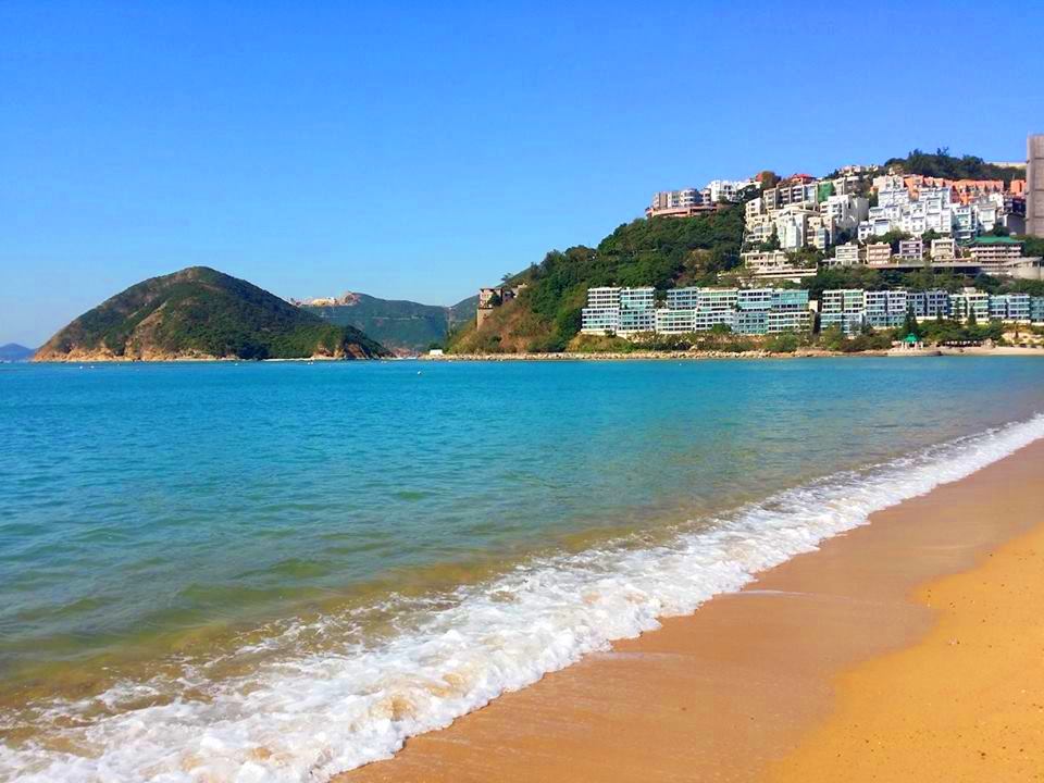 Repulse Bay Beach hill houses