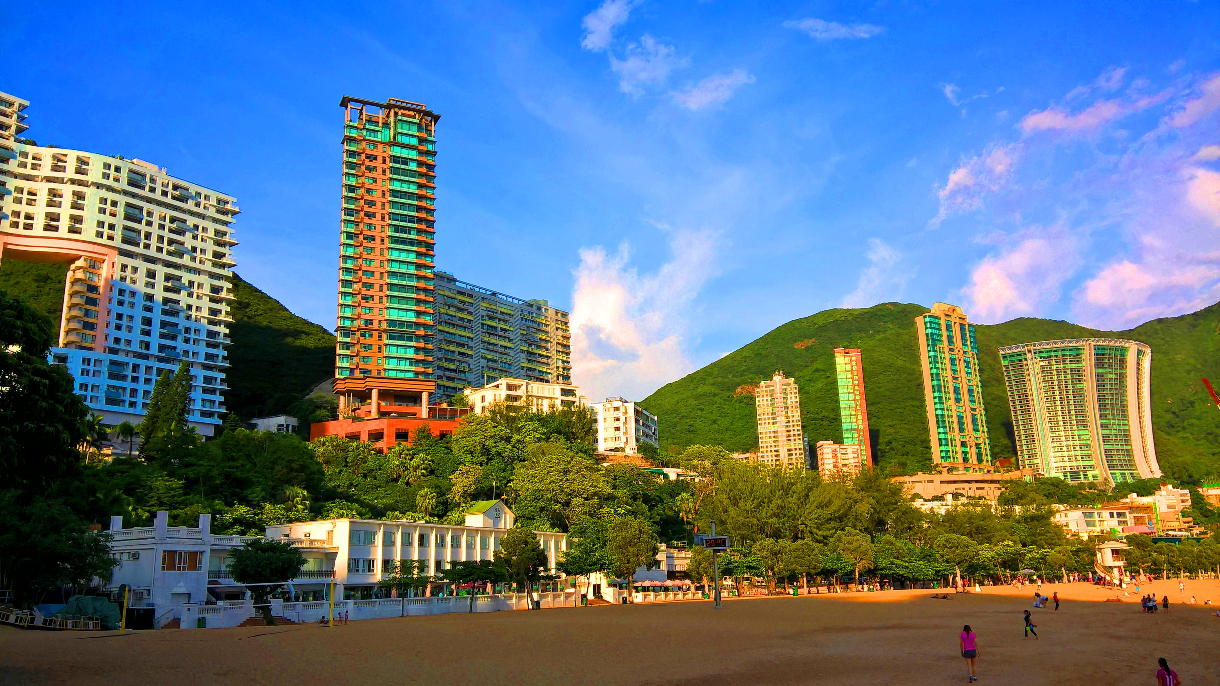 Repulse Bay Beach and the Lily service apartment