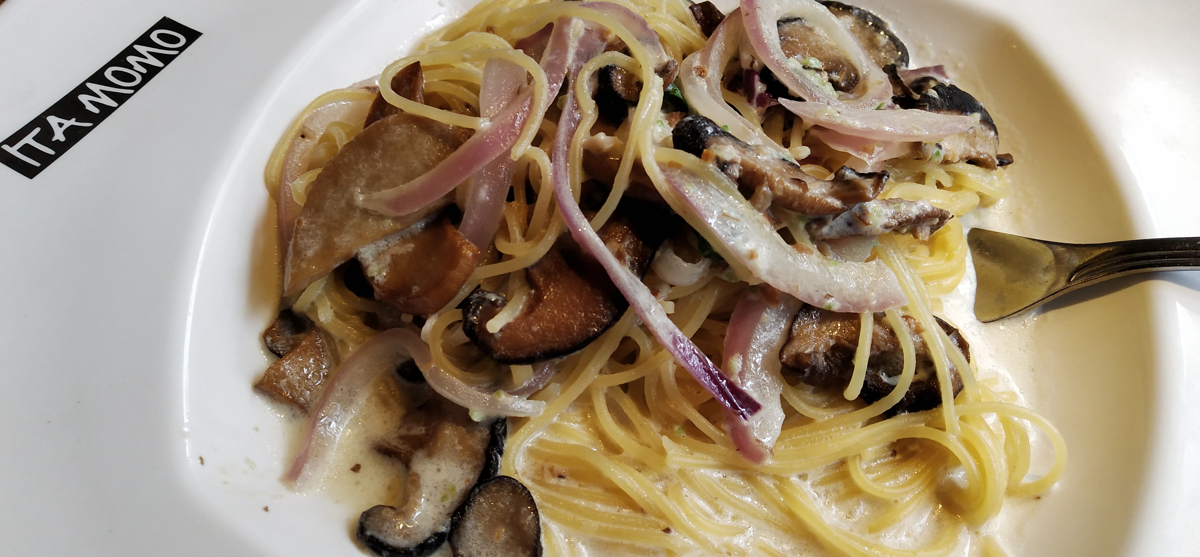 Hong Kong style Italian Capellini with mushroom