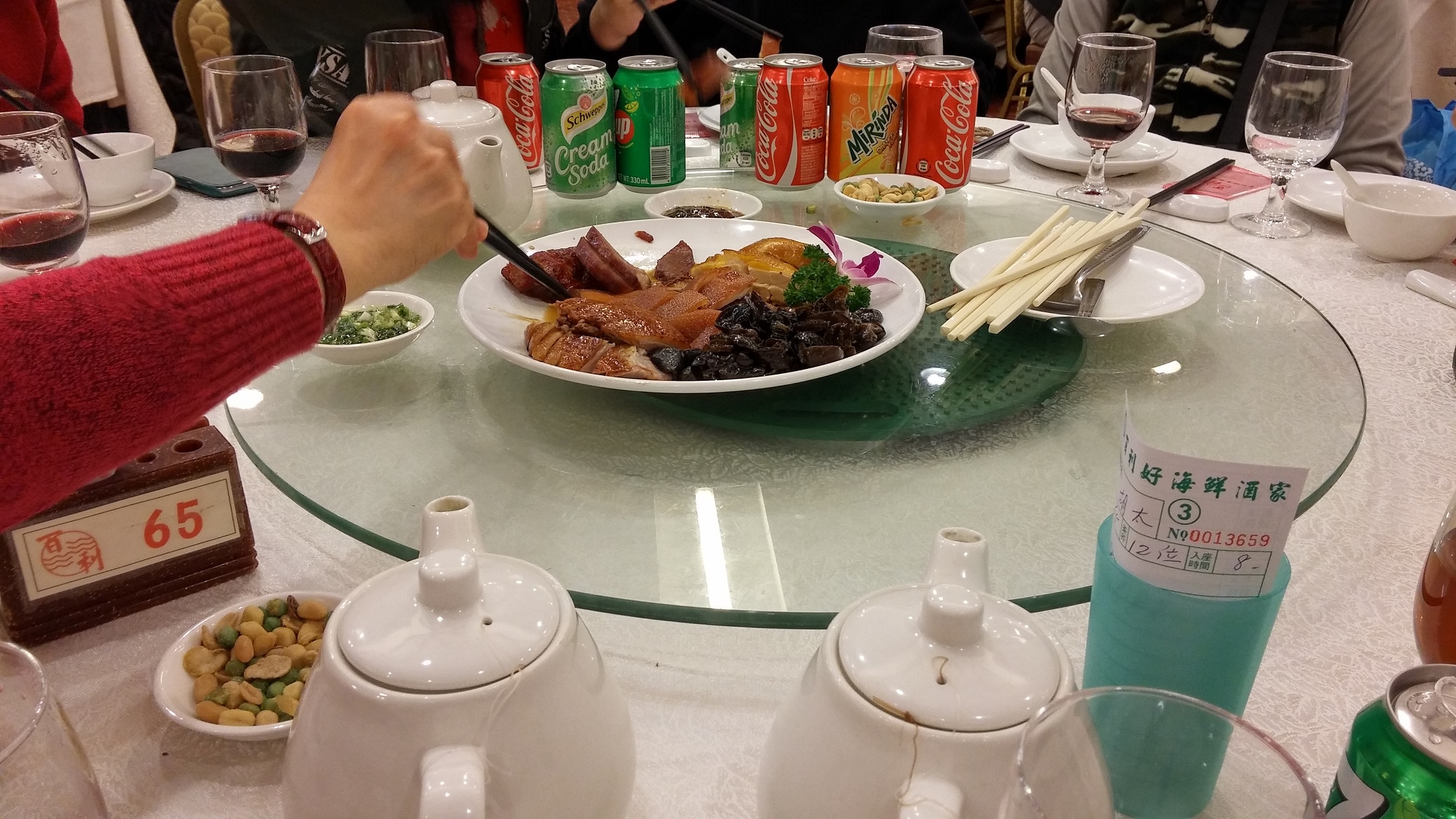 banquet start, tea pot, cokes, Chinese barbecue assortments