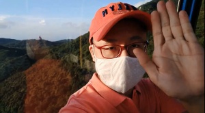 Frank the tour guide takes Ngong Ping 360 Cable Car after its reopening