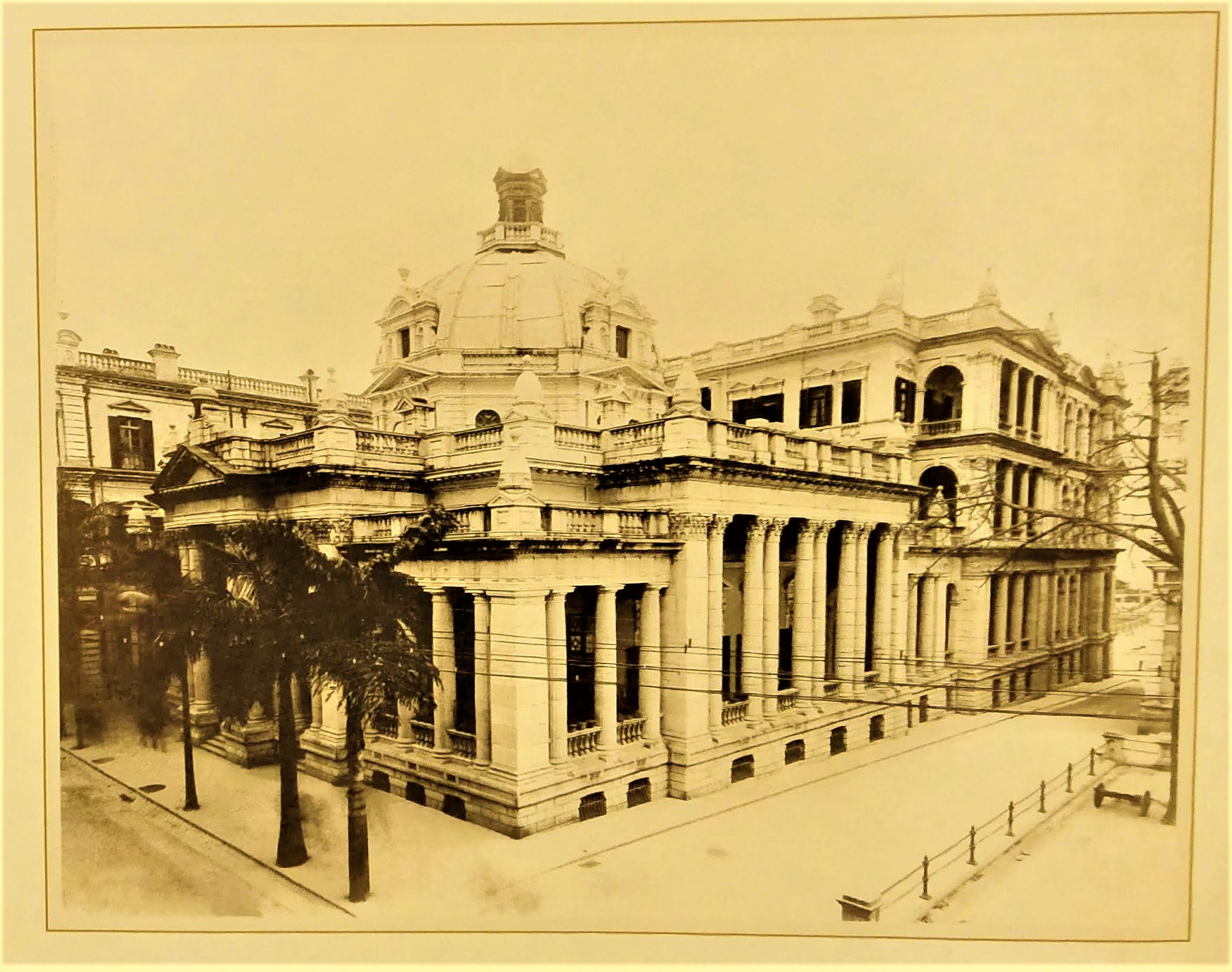 HSBC building in the past