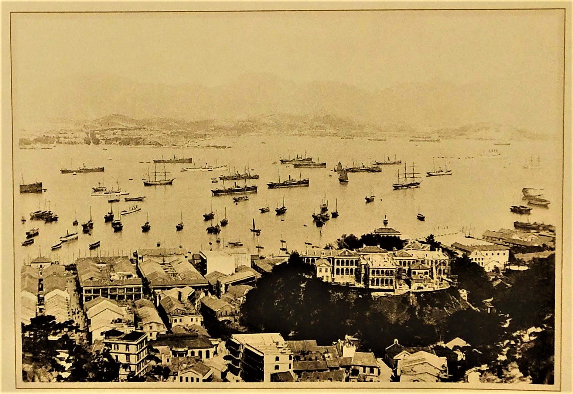 View of Wan Chai from Bowen Road in the past