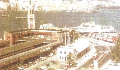 From Peninsula Hotel harbor view room in 1960, guests saw Salisbury Road, Railway Terminus (Clock Tower), Star Ferry, Kowloon Wharf, Victoria Harbor and Hong Kong Island.