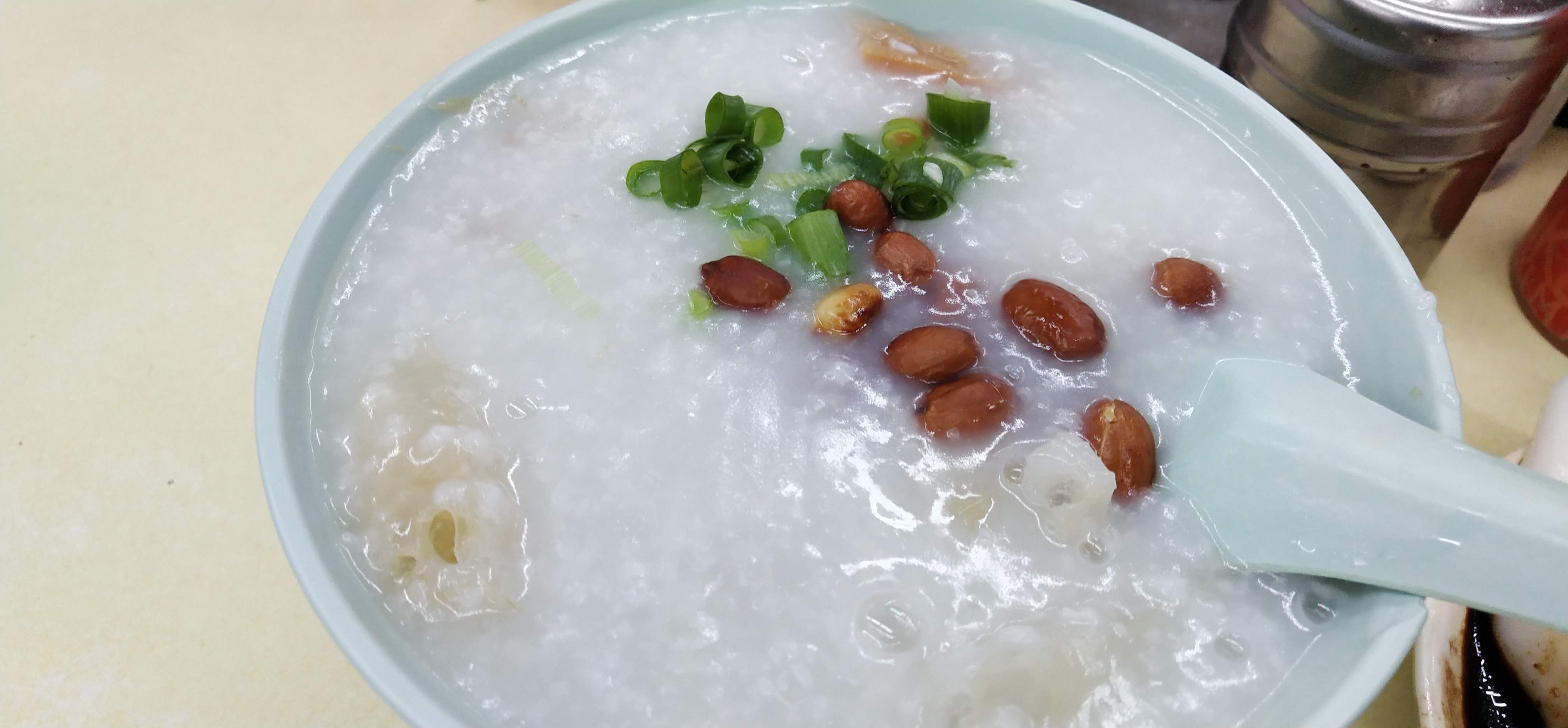 Hot boat congee