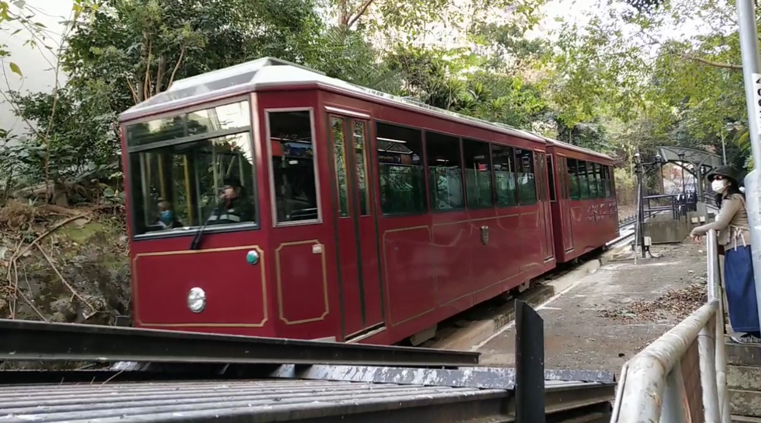 Peak Tram has two cars