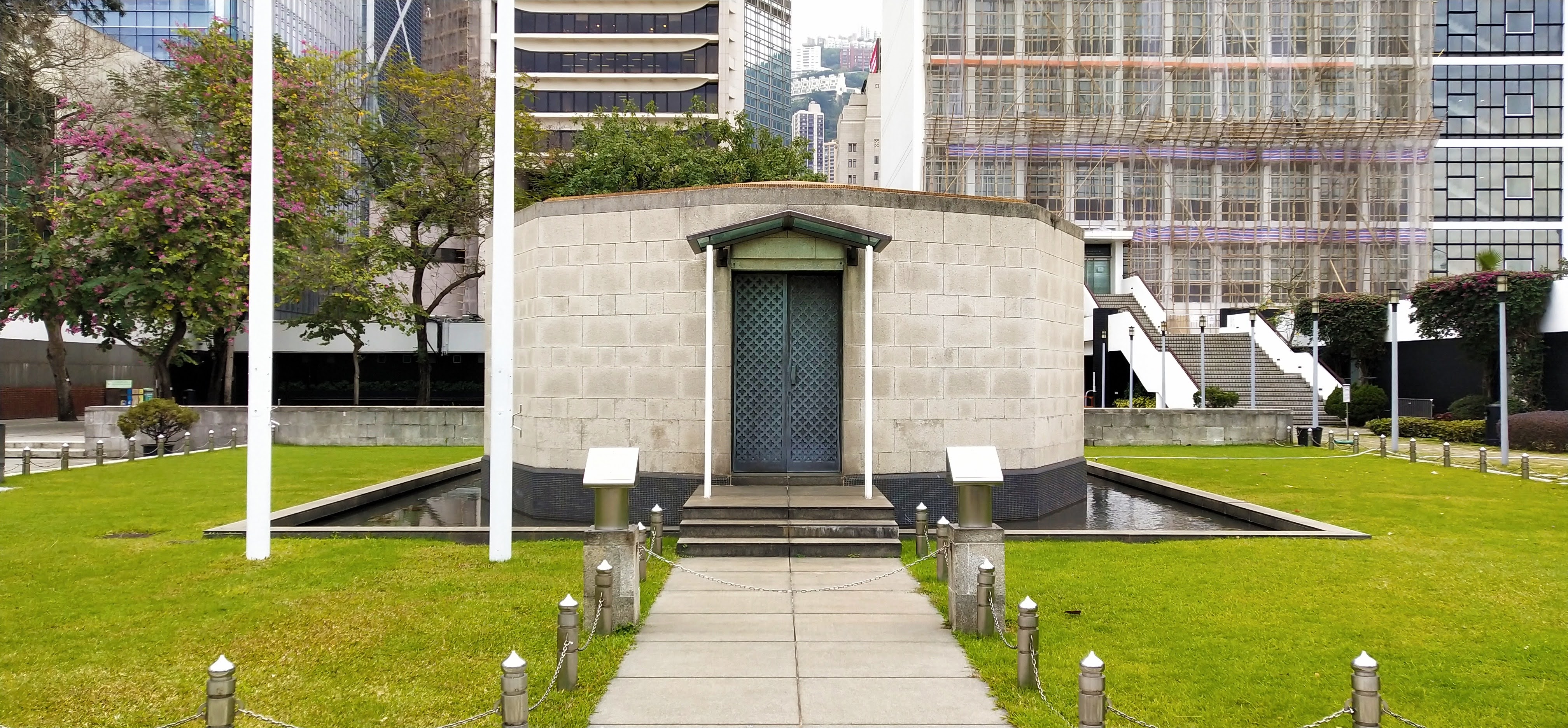 Memorial Shrine for WWII victims at City Hall