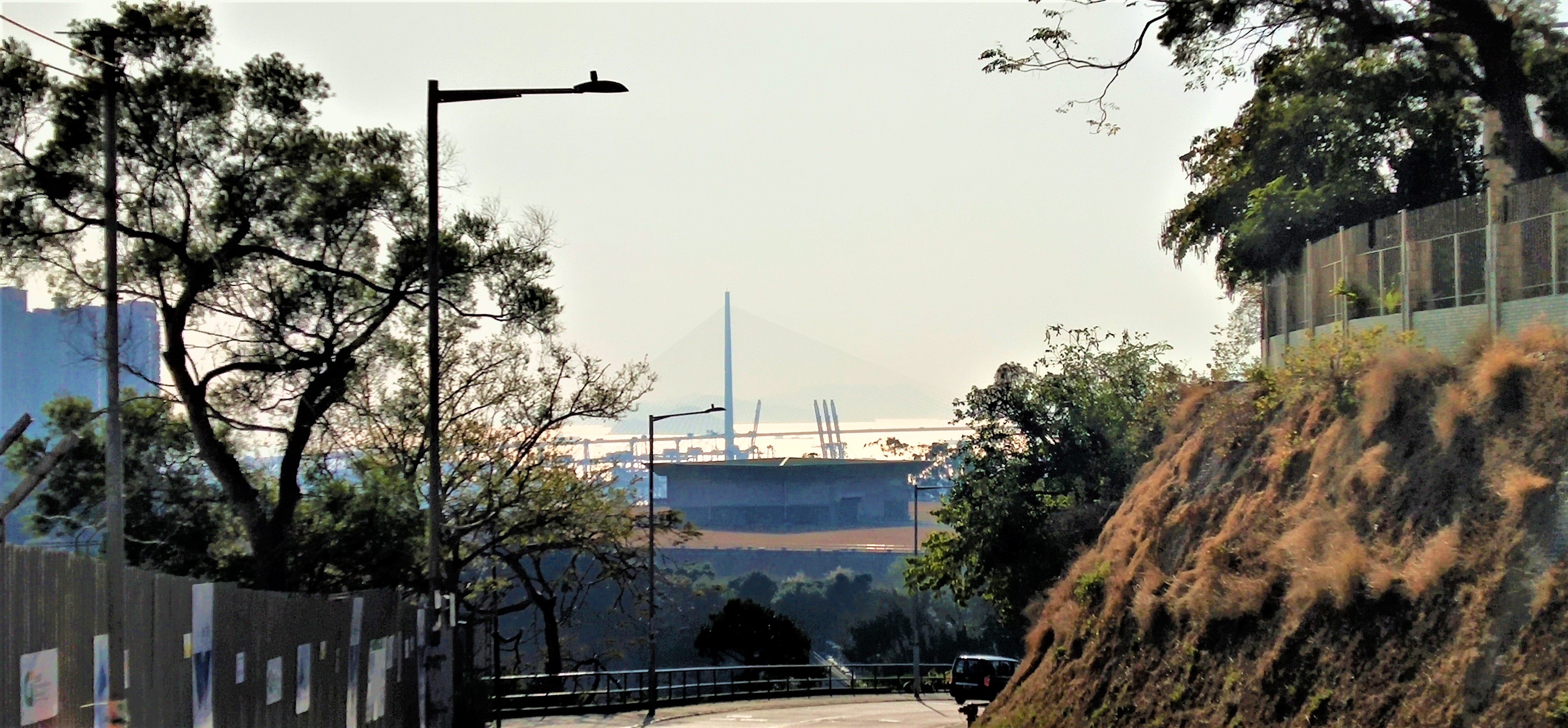 Stonecutters Bridge from Caldecott Road