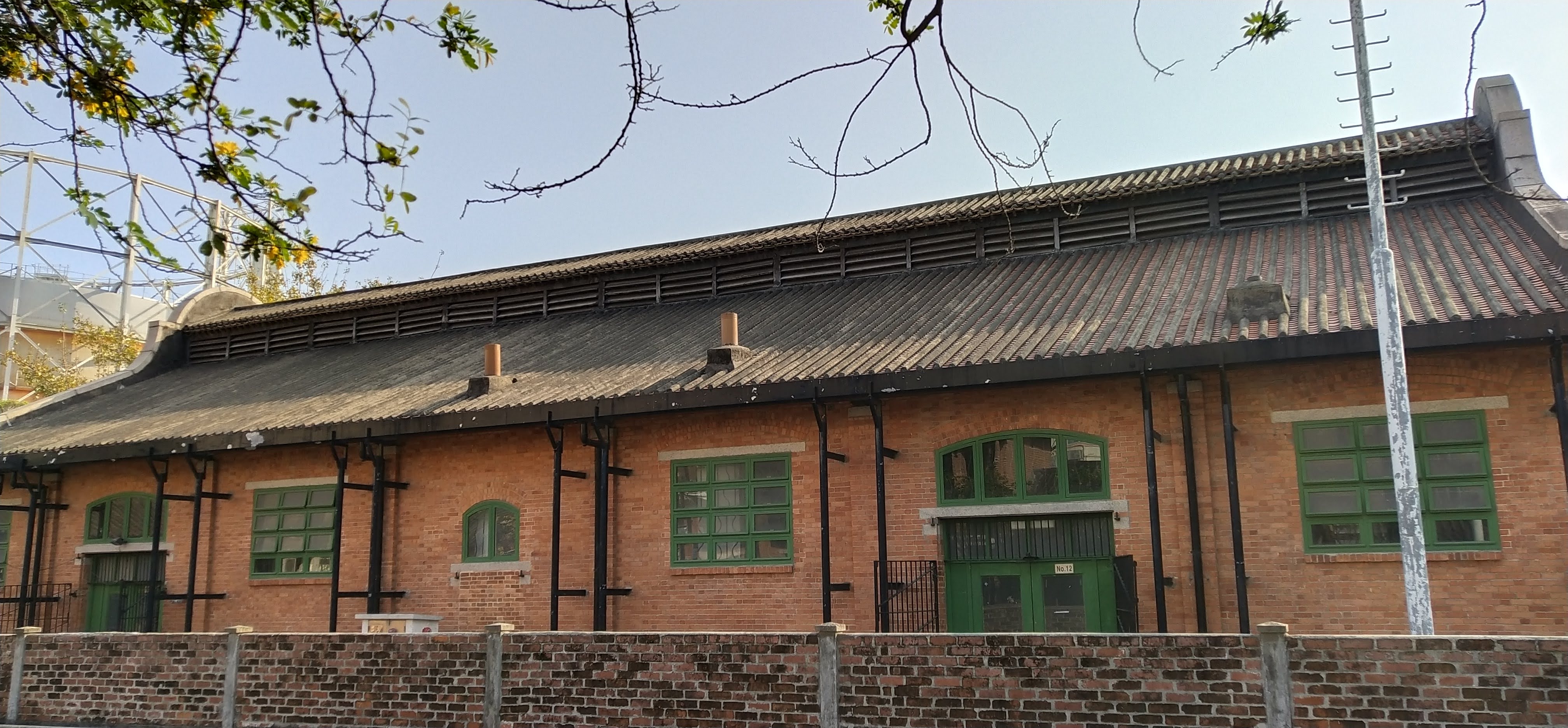The slaughterhouse has a British style facade and Chinese style tiled roof.