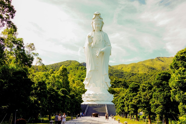 Goddess of Mercy Statue in Tsz Shan Monastery