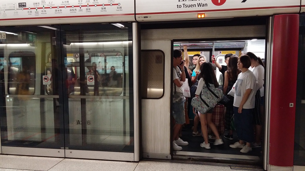 Crowds in the train