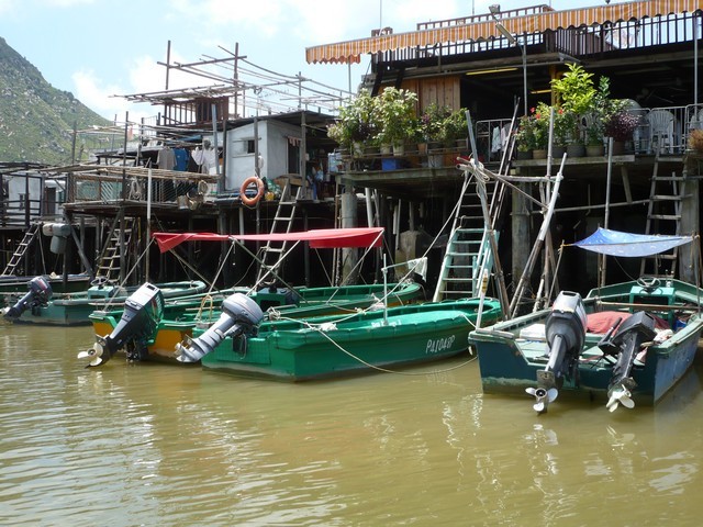 Tai O Fishing Village in the daytime.