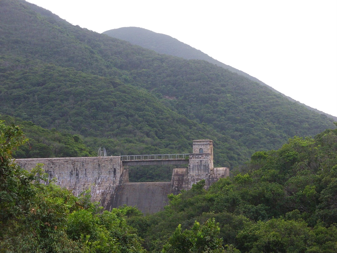 Tai Tam Intermediate Reservoir Dam looks like the observation post of a military facility.