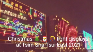 The screenshot of Christmas light displays at Tsim Sha Tsui East 2021 video