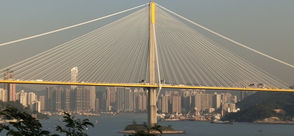 Ting Kau Bridge and the backdrop is Tsuen Wan Town.